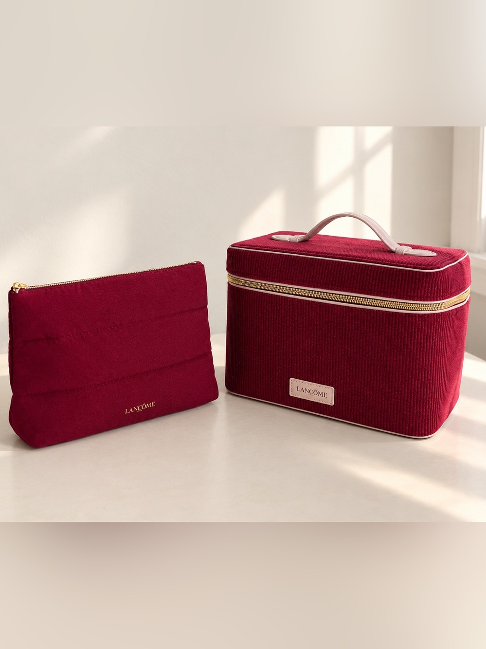 2/19$ Lancôme Cosmetic Case & Cosmetic Bag Set